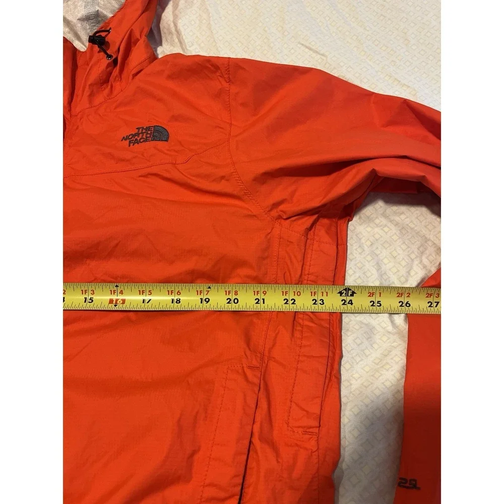 The North Face HyVent 2.5L Jacket Men's Medium Orange Windbreaker Rain Jacket